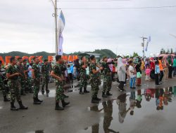 Satgas TMMD 115 Pessel Ikut Senam Massal Bersama Pokdarwis Painan