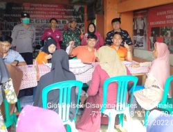 Kapolsubsektor Sukahening, Pantau Penyaluran BLT, Sampaikan Himbauan Kamtibmas