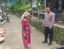 Anggota Polsek Salawu, Laksanakan Giat Bambang ke Desa Sukarasa