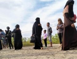 Brimob Polri Kawal 184 Pengungsi Rohingya ke Tempat Penampungan