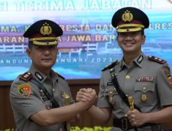 Kepolisian Daerah Jawa Barat Menggelar Upacara Serah Terima Jabatan (Sertijab) Pejabat Utama Polda Jabar Hingga Kapolres Jajaran