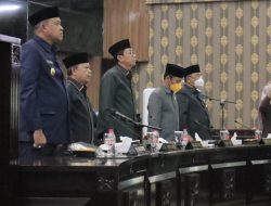 Memasuki Masa Reses I, Tri Adhianto Hadiri Rapat Paripurna DPRD Kota Bekasi