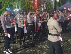 Polwan Polres Metro Bekasi Kota Turut Serta Kegiatan Kirab Merah Putih Satu Abad Nahdlatul Ulama Kota Bekasi