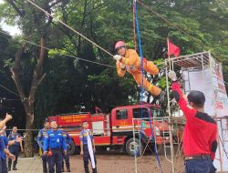 Hari Ketiga, Skill Competition Damkar Petugas Lakukan Survival Bagi Korban