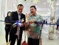 Kadis Parbud Kota Bekasi Buka Acara Bekasi Junction Bekasi Wedding Expo 2023.
