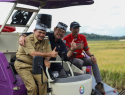 Mentan SYL Kawal Panen Raya Padi di Jateng, Produktivitas Hingga 7 Ton Per Hektar