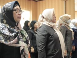 Plt. Wali Kota Bekasi Hadiri Rapat Paripurna DPRD