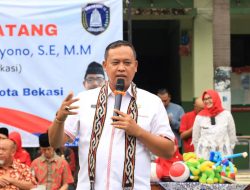 Plt Wali Kota Bekasi Melakukan Kunjungan ke SMA yang Berlokasi di Kecamatan Bekasi Barat