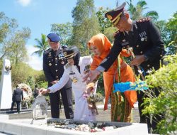 Setelah Upacara Hari Jadi Kota Banjar Ke-20, Kapolres bersama Wali Kota dan Forkopimda Kota Banjar Ziarah ke Taman Makam Pahlawan