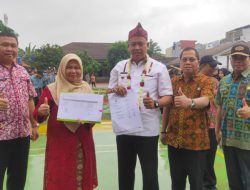 Tri Adhianto Serahkan Asset Sarana Prasarana Penunjang Pendidikan ke SMK Negeri 14 Kota Bekasi