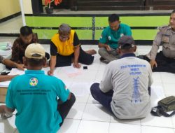 Anggota Polsek Cikalong Patroli dialogis Dan Sampaikan Himbauan Kamtibmas.