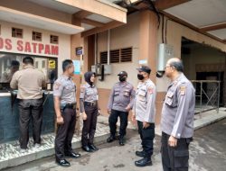 Ingatkan Tentang Kewaspadaan terhadap Tindak Kejahatan, Sat Binmas Polres Banjar Sambangi Satpam SMKN 2 Kota Banjar