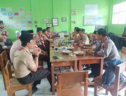Kapolsek Kawalu Janji Merespon Aspirasi Warga, Saat Kegiatan Jumat Curhat di SD Kersanegar
