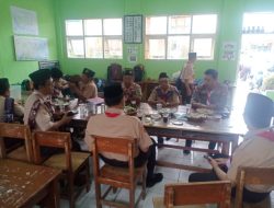 Kapolsek Kawalu Janji Merespon Aspirasi Warga, Saat Kegiatan Jumat Curhat di SD Kersanegara