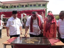 Plt. Wali Kota Bekasi Resmikan Beberapa Gedung di Bantargebang