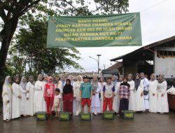 Menyambut Hari Ulang Tahun (HUT) ke 77 Persit Kartika Chandra Kirana (KCK), Persit KCK Cabang XXlll Komando Distrik Militer (Kodim) 0612/Tsm mengadakan kegiatan Bakti Sosial (Baksos) Bersmana Ibu Danrem 062/Tn di TPA Kp.Ciangir Kel.Tamansari Kec.Tamansari Kota Tasikmalaya
