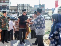 Hadiri Halal Bihalal Tingkat Kecamatan Banjarsari, Bupati Ciamis Serahkan Bantuan Pembangunan Masjid Al Qausain