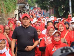 Bak Lautan Manusia, Plt. Wali Kota Bekasi dan Warga Masyarakat Bantargebang Antusias Ikuti Jalan Santai