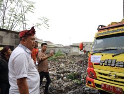 TUMPUKAN SAMPAH MENGGUNUNG DI PONDOKGEDE, TRI GERAK CEPAT PANGGIL DINAS LH