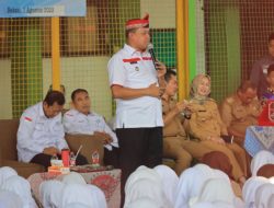 DISAMBUT SISWA/I MAN 1 BEKASI. PLT WALI KOTA BEKASI, BERIKAN WAWASAN KEBANGSAAN