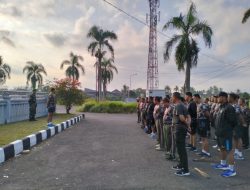 Jelang HUT RI Ke-78 Kodim 0612/Tasikmalaya Laksanakan Pembersihan di Taman Makam Pahlawan Kusuma Bangsa