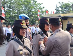 Kapolres Pimpin Upacara Serah Terima Jabatan (Sertijab) Pejabat Lama dan Pejabat Baru Polres Metro Bekasi Kota
