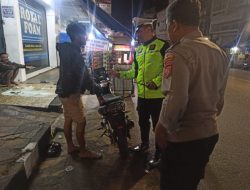 Patroli KRYD Polsek Cihideung, Razia Knalpot Bising dan Sampaikan Himbauan Kamtibmas