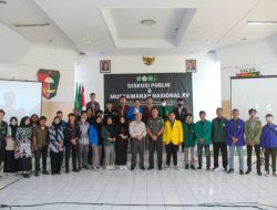 Dandim 0612/Tasikmalaya memberikan materi dalam acara Diskusi Publik & Musyawarah Nasional