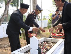 Dalam Rangka HUT TNI Ke-78, Kapolres Banjar Menghadiri Ucapara Ziarah Nasional