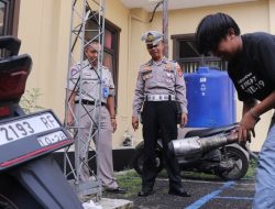 Tindaklanjuti Keluhan Masyarakat Saat Jumat Curhat, Sat Lantas Polres Banjar Aman Sepeda Motor yang Menggunakan Knalpot Brong