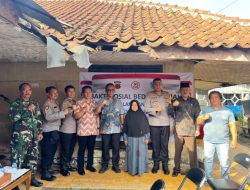 Bedah Rumah Tidak Layak Huni, Semarakkan Hari Bhayangkara ke 78 Polres Tasik Kota