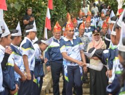 Dipimpin Komandan Kontingen, Atlet Jabar Ziarah ke Makam Cut Nyak Dien