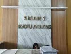 Kepsek SMUAN 1 Kayuagung elergi dengan wartawan