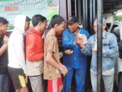 Keperdulian yayasan Tata Peduli Tani nusantara, Berbagi Tali Asih, berbagi makanan, nasi bungkus terhadap warga yg terdampak banjir.