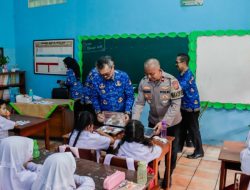 Pj Bupati Ciamis Tinjau Langsung Pelaksanaan Program Makan Bergizi Gratis di Sekolah-sekolah