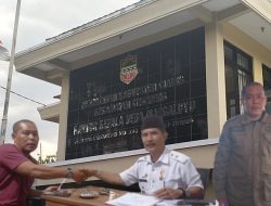 Suasana haru dan bahagia bercampur menjadi satu di Kedai Durian Kujang, Cikoneng, Ciamis, pada hari Rabu sore sekitar 17 : 30 WIB (05/02/2025)