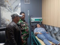 Babinsa Singaparna Koramil 1211/Singaparna, respek cepat selamatkan masyarakat yang pingsan