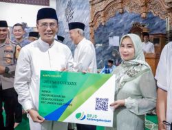 Masyarakat Sumringah, Bupati Herdiat Janji Perbaiki Jalan Rusak Saat Tarling di Eks Kewadanaan Banjarsari