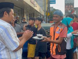 Polres Tasikmalaya Kota Tebar Kebaikan, Sat Intelkam dan Bag Log Bagikan Takjil Ramadan
