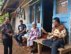 Bupati Herdiat Wujudkan Rumah Layak Huni untuk Lansia di Desa Kujang, Ciamis