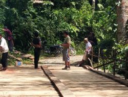 Pemdes Garunggang Perbaiki Jembatan Demi Akses Ekonomi yang Lebih Baik