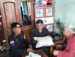 Kepedulian Brimob Jabar dan Durian Kujang: Aksi Nyata “Nyaah Ka Indung” untuk Lansia dan Umat